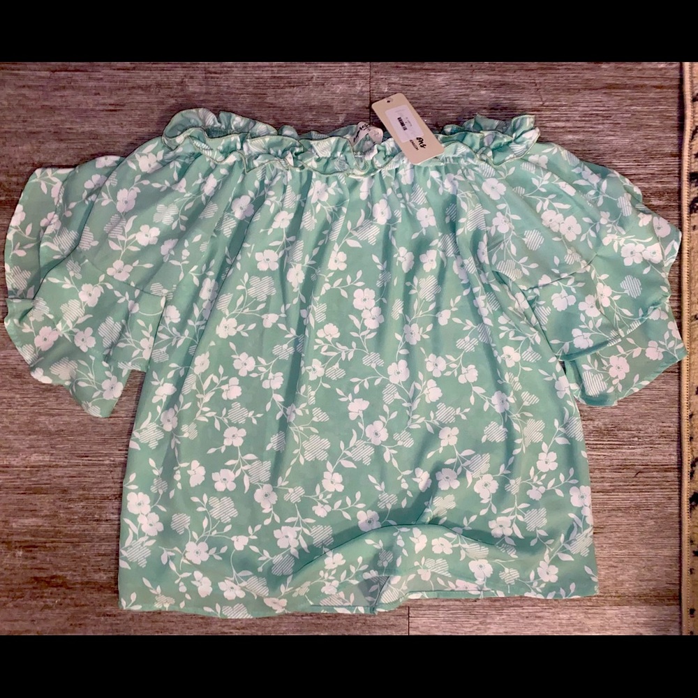 Green. Floral. Off the shoulder blouse.